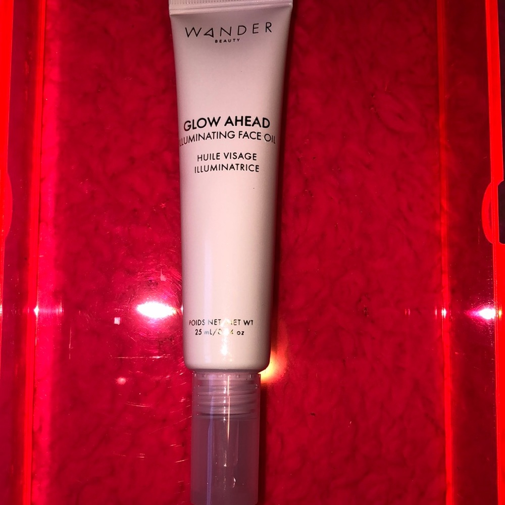 ILLUMINATING FACE OIL